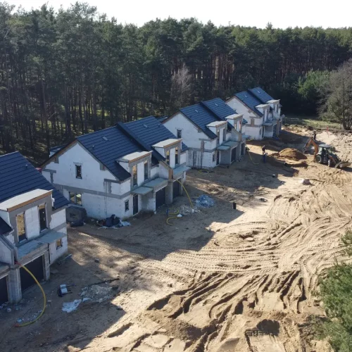 Sosnowy Zakątek - Nieruchomości Zielona Góra, plac budowy