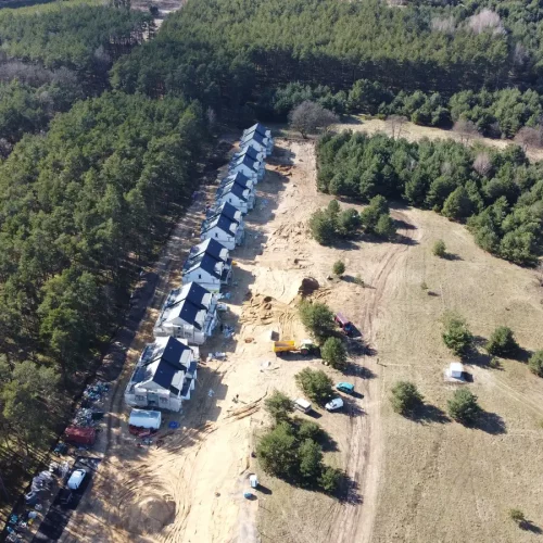 Sosnowy Zakątek - Nieruchomości Zielona Góra, plac budowy