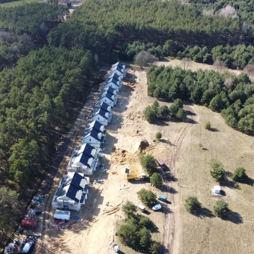 Sosnowy Zakątek - Nieruchomości Zielona Góra, plac budowy