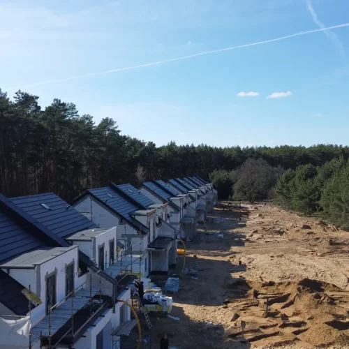 Sosnowy Zakątek - Nieruchomości Zielona Góra, plac budowy